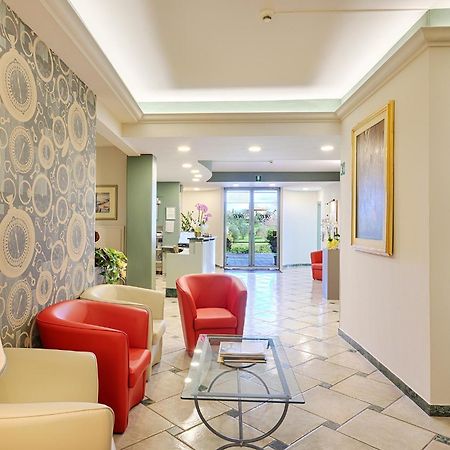Hotel Castello Совичиле Екстериор снимка
