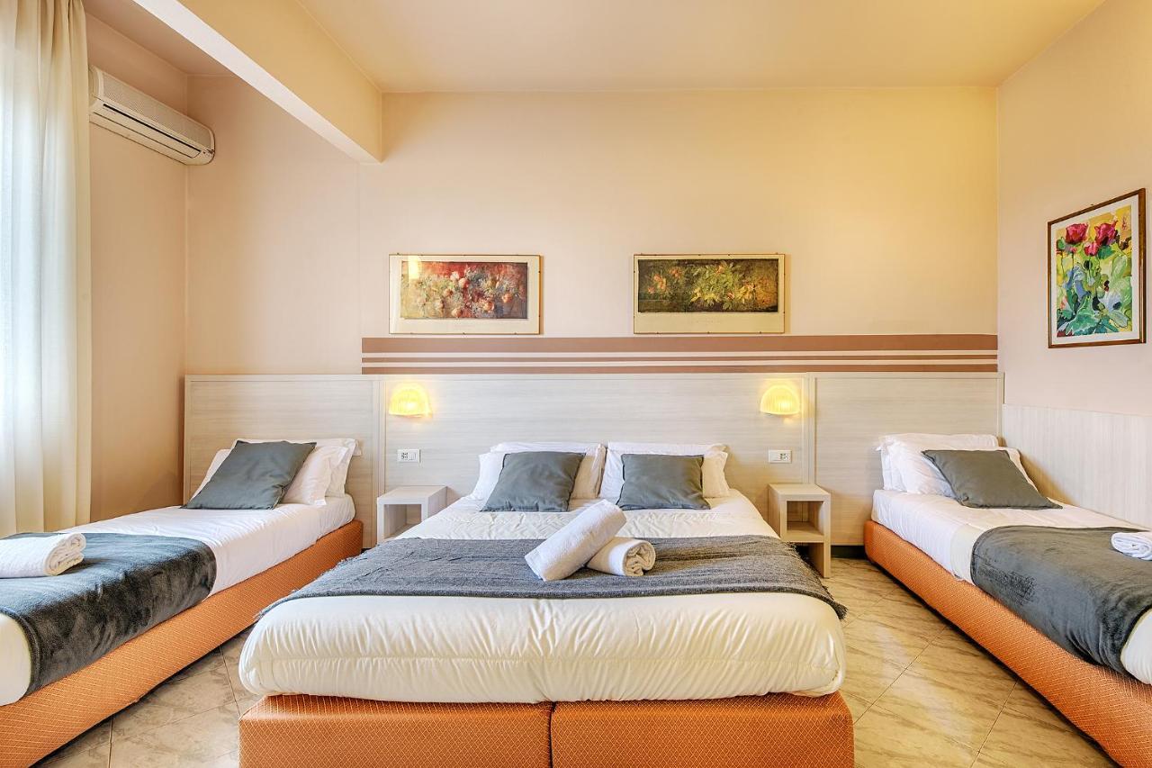 Hotel Castello Совичиле Екстериор снимка