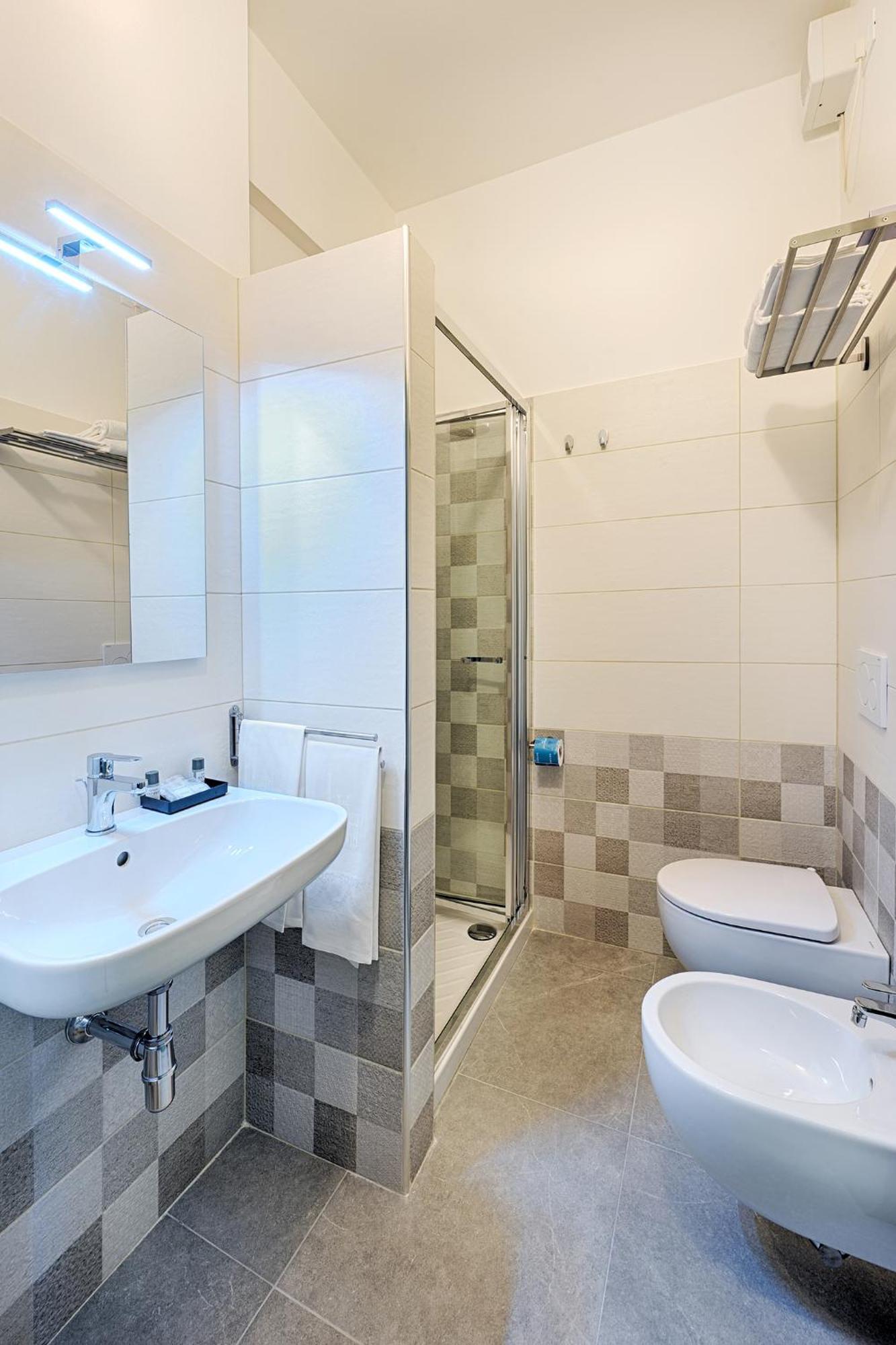 Hotel Castello Совичиле Екстериор снимка