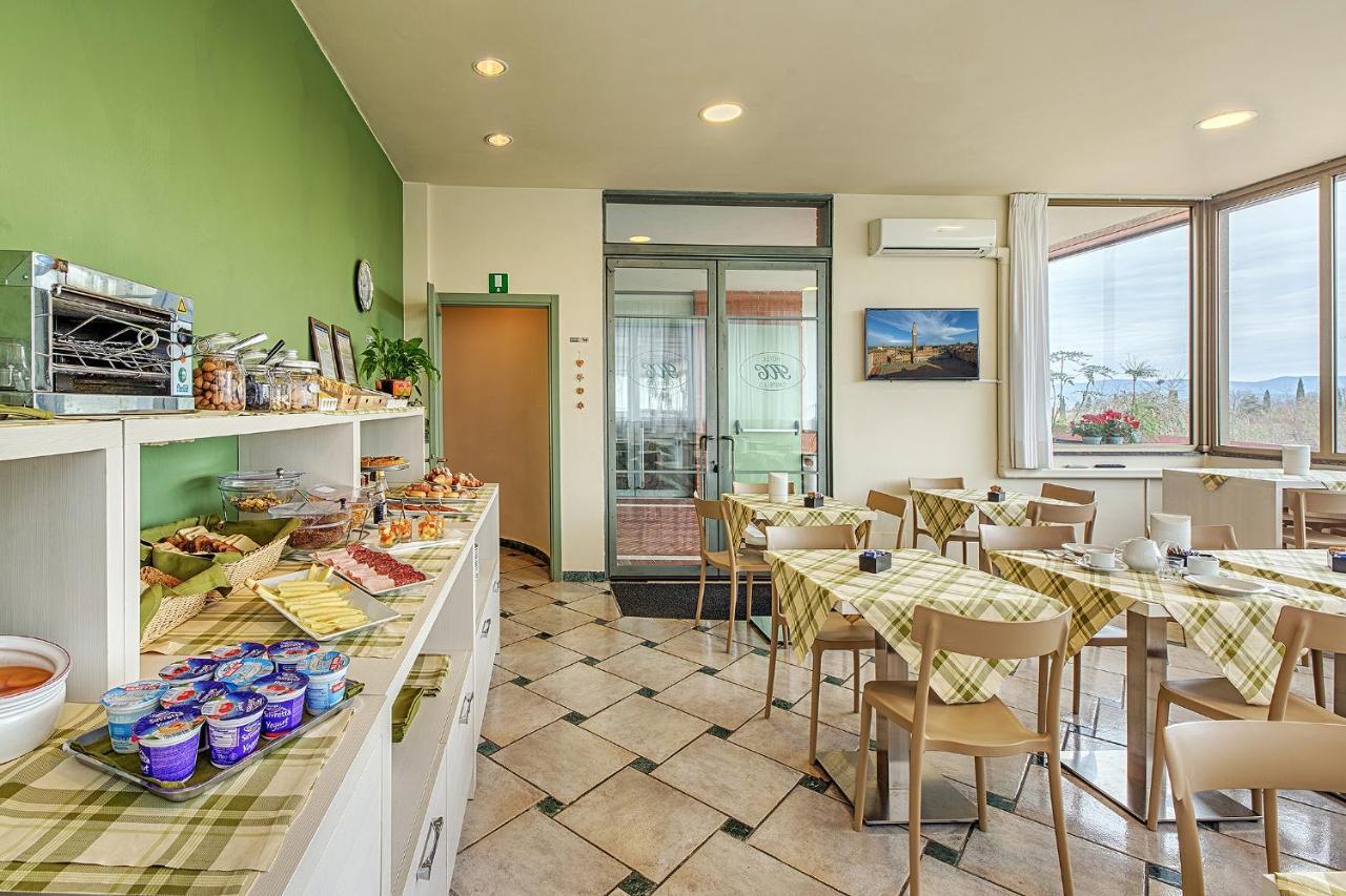 Hotel Castello Совичиле Екстериор снимка